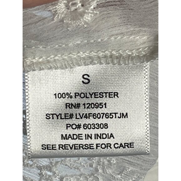 Olive & Oak Quarter Sleeve Sheer White Embroidered Blouse Size Small - Picture 5 of 6